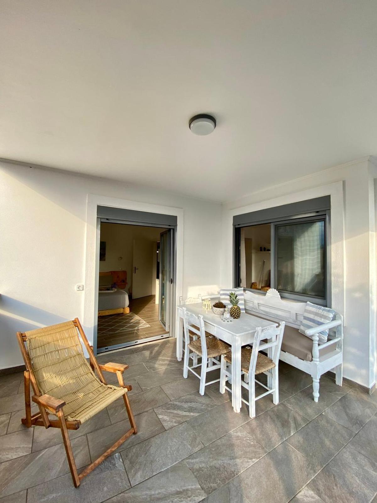 Ammos - For Holidays At The Kalamaki (Heraklion)