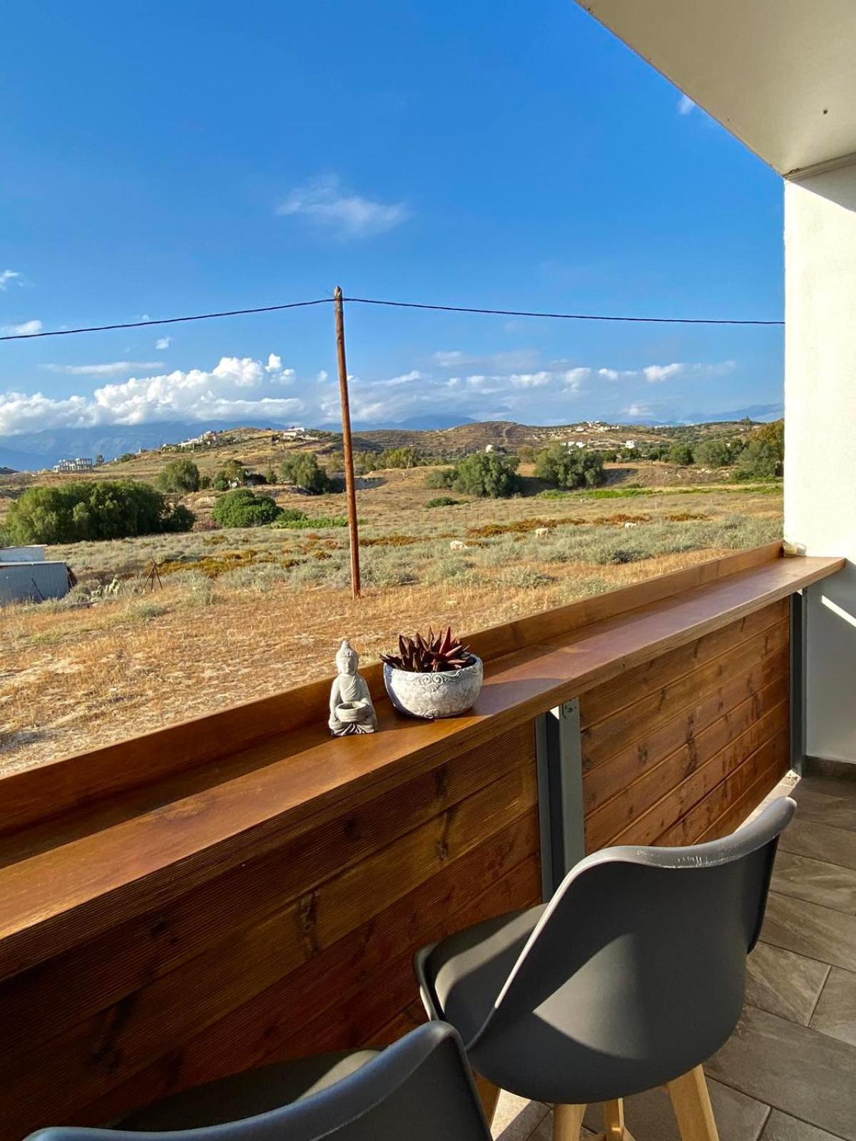 Ammos - For Holidays At The Kalamaki (Heraklion)