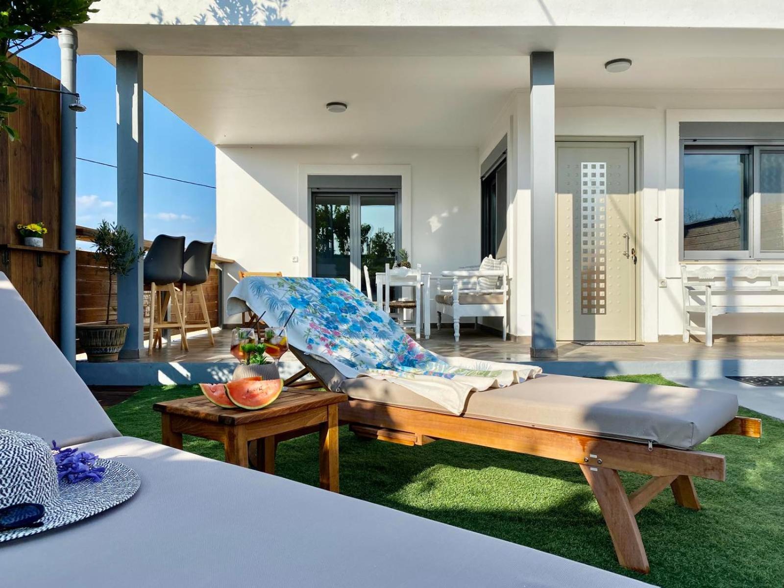 Ammos - For Holidays At The Holiday home