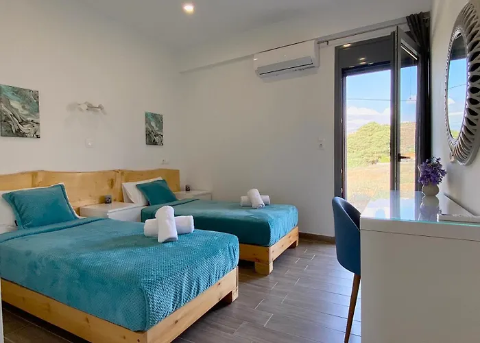 Ammos Kalamaki - For Holidays At The Beach